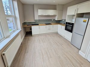 Dining Kitchen- click for photo gallery